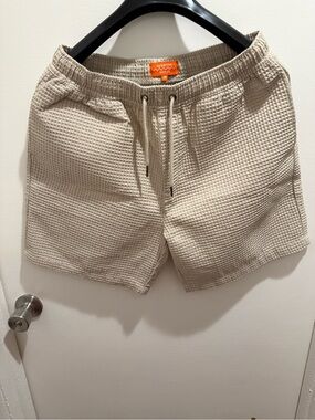 Men's Beige Waffle-Textured Swim Trunks with Drawstring